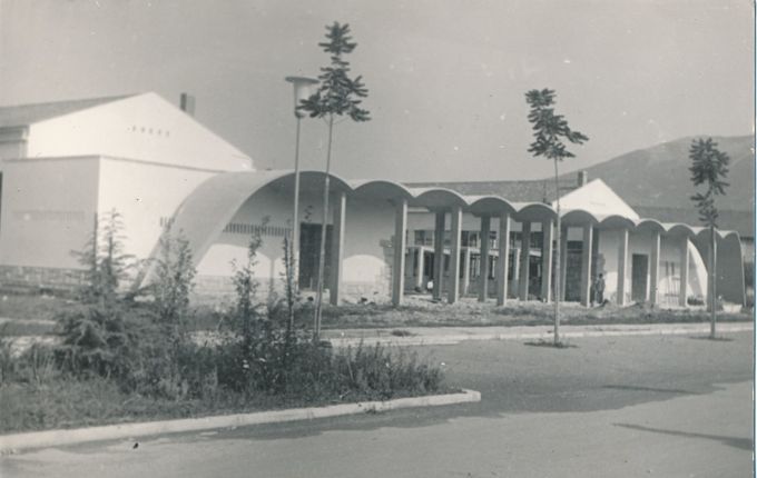 Prvotna zasnova kavarne in restavracije. Fotografijo hrani: Goriški muzej.  