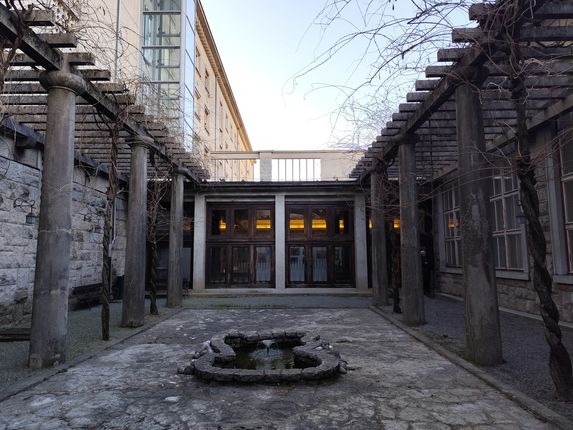 . Občinski atrij.  &copy;Foto: Blaž Kosovel