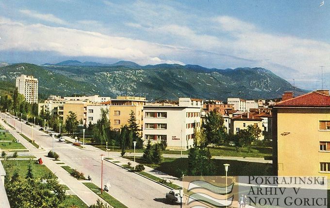 .  &copy;hrani Pokrajinski arhiv v Novi Gorici - PANG 667 Zbirke razglednic krajev Nova Gorica