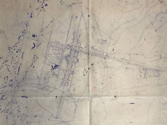 Edvard Ravnikar: alternativna zasnova mesta. Vir: Muzej za arhitekturo in oblikovanje, Ljubljana.  